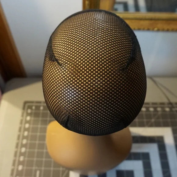 Long Neck Mannequin Head - Picture 8 of 16